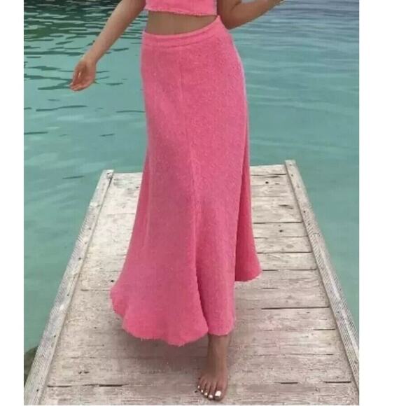 ZARA Barbie Pink Maxi Textured Flared Hem Tweed Skirt Blogger Fav Size XXL - Picture 2 of 9